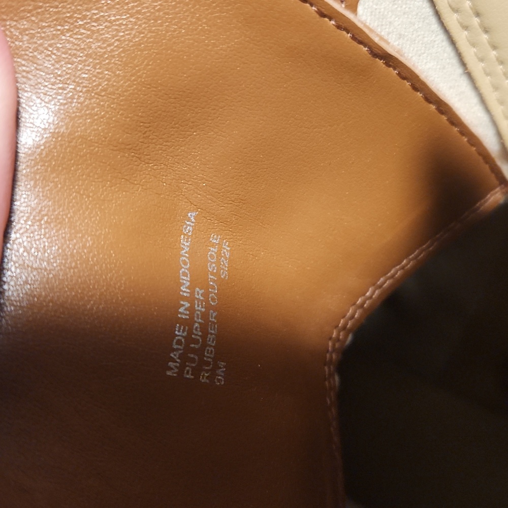 NWOT Michael Kors Booties - Picture 5 of 5